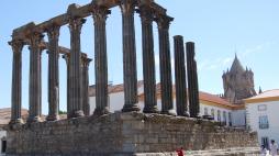 evora